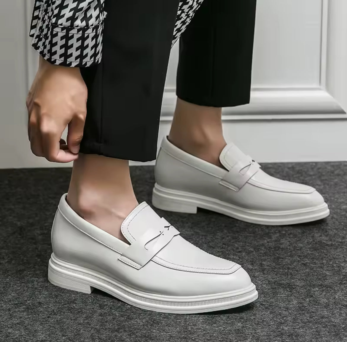 Blanco Loafers